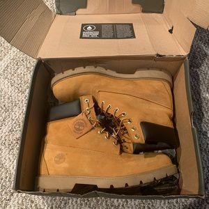 Men’s size 10 Timberland